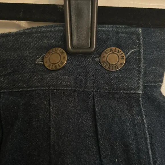 Calvin Klein denim skirt - Picture 2 of 5